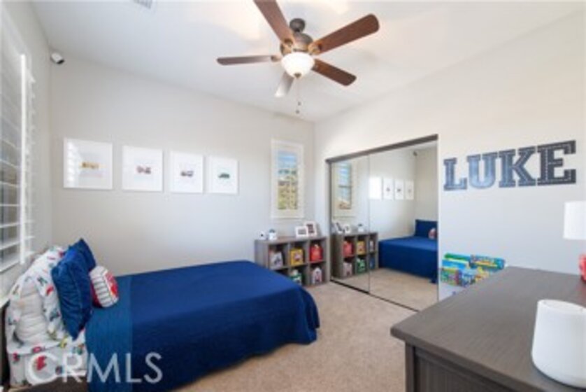 34189 Hourglass Street Photo