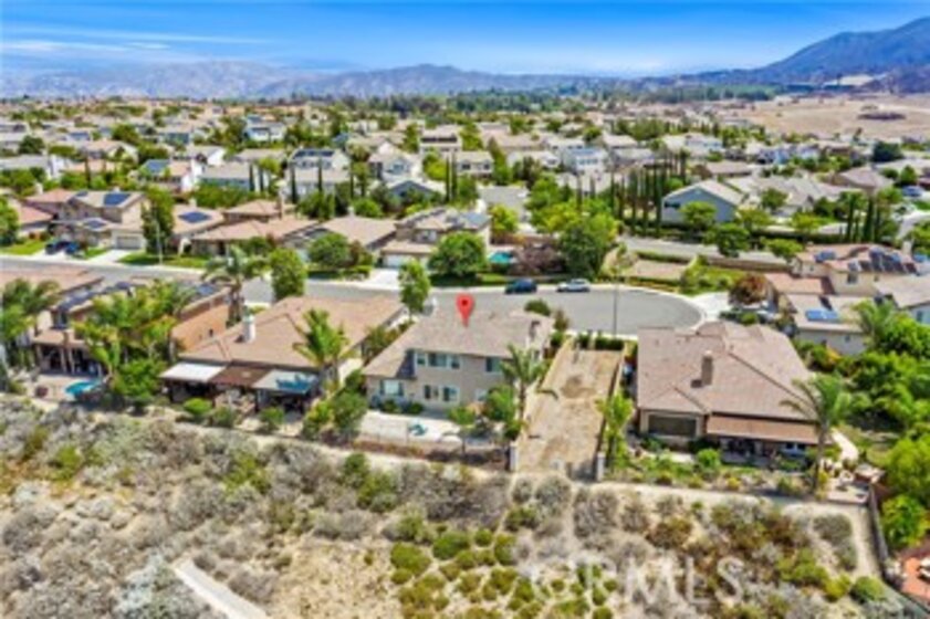 45035 Rutherford Street Photo